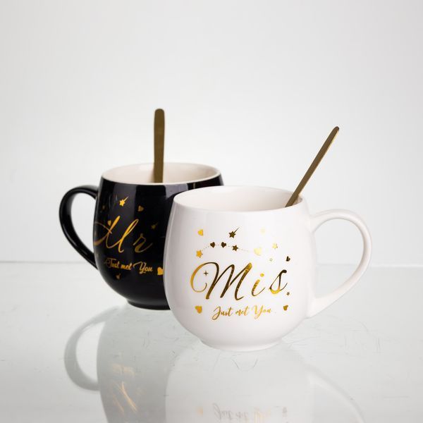 Набір порцелянових чашок Mr&Mis 2 (шт) по 350 (мл) Чорний з білим Yiwu Разные цвета FM-29 фото