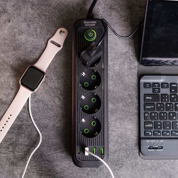 Сетевой фильтр 4.35 м удлинитель на 4 розетки с 3 USB 1 Type-C и кнопкой отключения HP-5-14 HP-5-14 фото