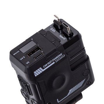 Автомобільний зарядний пристрій MECHA з висувними кабелями та портами USB/Type-C Чорний HP-A1B HP-A1B фото